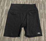 Alo Yoga Biker Shorts Photo 0