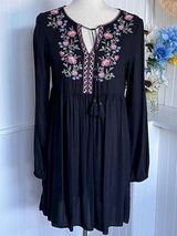 Black Long-sleeved Bohemian Floral Embroidered Dress Photo 0
