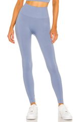 Set Active  x Revolve capri leggings Photo 0