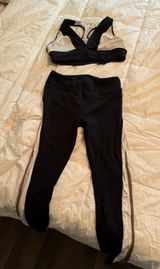 Alala Neutral Workout Set Photo 0