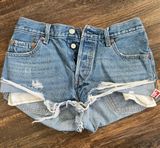 Levi’s 501 Denim Shorts High-Rise/Mid-Rise Photo 0