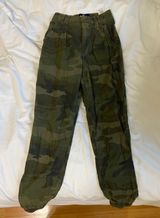 Hollister High-Rise Camo Joggers Photo 0