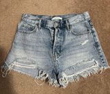 High-rise Jean Shorts Photo 0