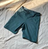 Zella athletic biker shorts Photo 0