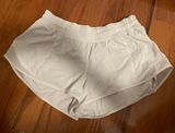Lululemon Hotty Hot Short 2.5’’ Photo 0