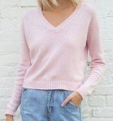 baby pink sweater Photo 0