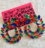 Betsey Johnson 💙  LARGE RHINESTONE EARRINGS💙 Photo 0