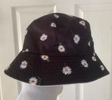 Alice + Olivia Bucket Hat Photo 0