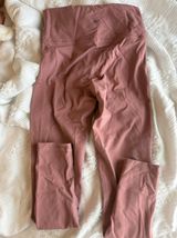 Hi-rise Leggings- Opera Rose Photo 0