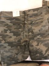 Universal Thread Camo Pants Size 30 Photo 0
