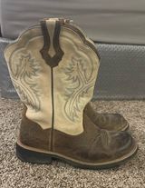 Ariat  Round Toe Boots Photo 0