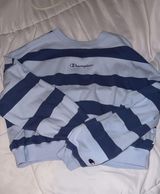 Champion Crewneck Photo 0