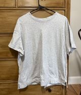 Old navy tee  Photo 0