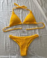 Bikini Yellow Photo 0