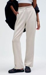Lululemon Softstreme High-Rise Pants Photo 0