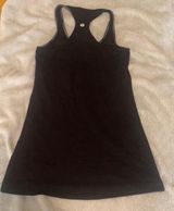 Lululemon Tank Photo 0
