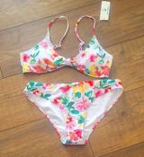 Beachsissi  Floral Bikini Set, Size Large. Photo 0