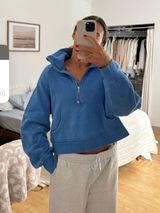 Lululemon Scuba Photo 0