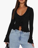NWT Medium Black ABYOVRT Long Sleeve Deep V Neck Ruffle Crop Top Photo 0