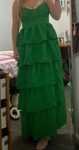 Green Dress Photo 0