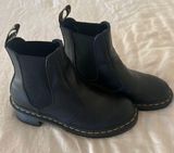 Black Doc Martens Chelsea Boot Photo 0