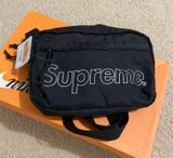 Supreme SS18 Crossbody Bag Photo 0