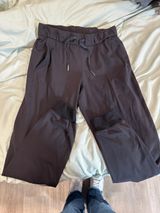 Lululemon Joggers Photo 0