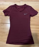 Nike Dri-Fit Shirt Photo 0