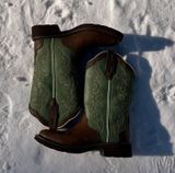 Justin Boots  Photo 0