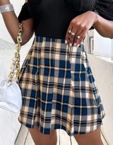 SheIn Tartan Zipper back Pleated Skirt Photo 0