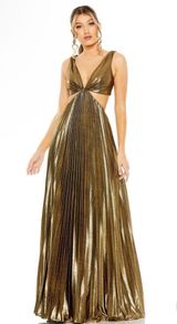 Mac Duggal Dress Photo 0