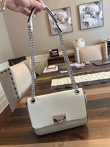 Michael Kors Purse Crossbody Photo 0