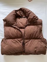ZARA Cropped Puffer Vest Photo 0