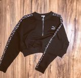 Puma Crop Top Sweater Photo 0