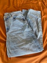 American Eagle Outfitters Stretch Mom Jeans Photo 0