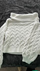 moon&madison Moon And Madison Sweater Photo 0