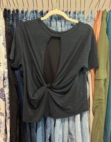 Joy Lab Athletic Shirt Photo 0