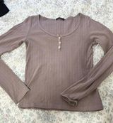 Brandy Melville Rose Long tee Photo 0