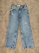 Low-Rise Hollister Jeans Photo 0
