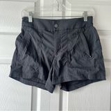Athleta Trekkie Shorts Black Hiking Zip Pockets Stretch Tech Outdoors Size 0 Photo 0