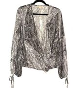 NWT Lovestitch Surplice Leaf Print Long Sleeve Blouse MEDIUM Photo 0