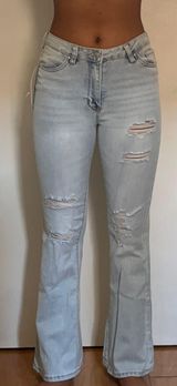 Steve Madden Brand New Women’s Light Wash Mid Waist Flared Denim Jeans Photo 0