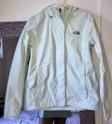 The North Face  Rain Jacket  Photo 0