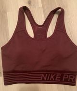 Nike Pro Sports Bra Photo 0