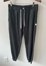 VUORI PERFORMANCE JOGGERS WOMEN'S CHARCOAL HEATHER  Photo 0