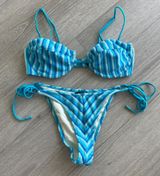 Triangl  bikini Photo 0