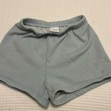Aritzia cozy fleece shorts
XS Photo 0