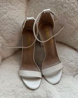 White Heels  Photo 0