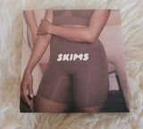 SKIMS Sculpting Shortie Photo 0