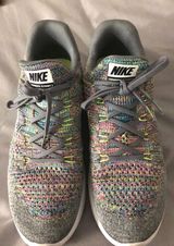 Nike Run Shoes Photo 0